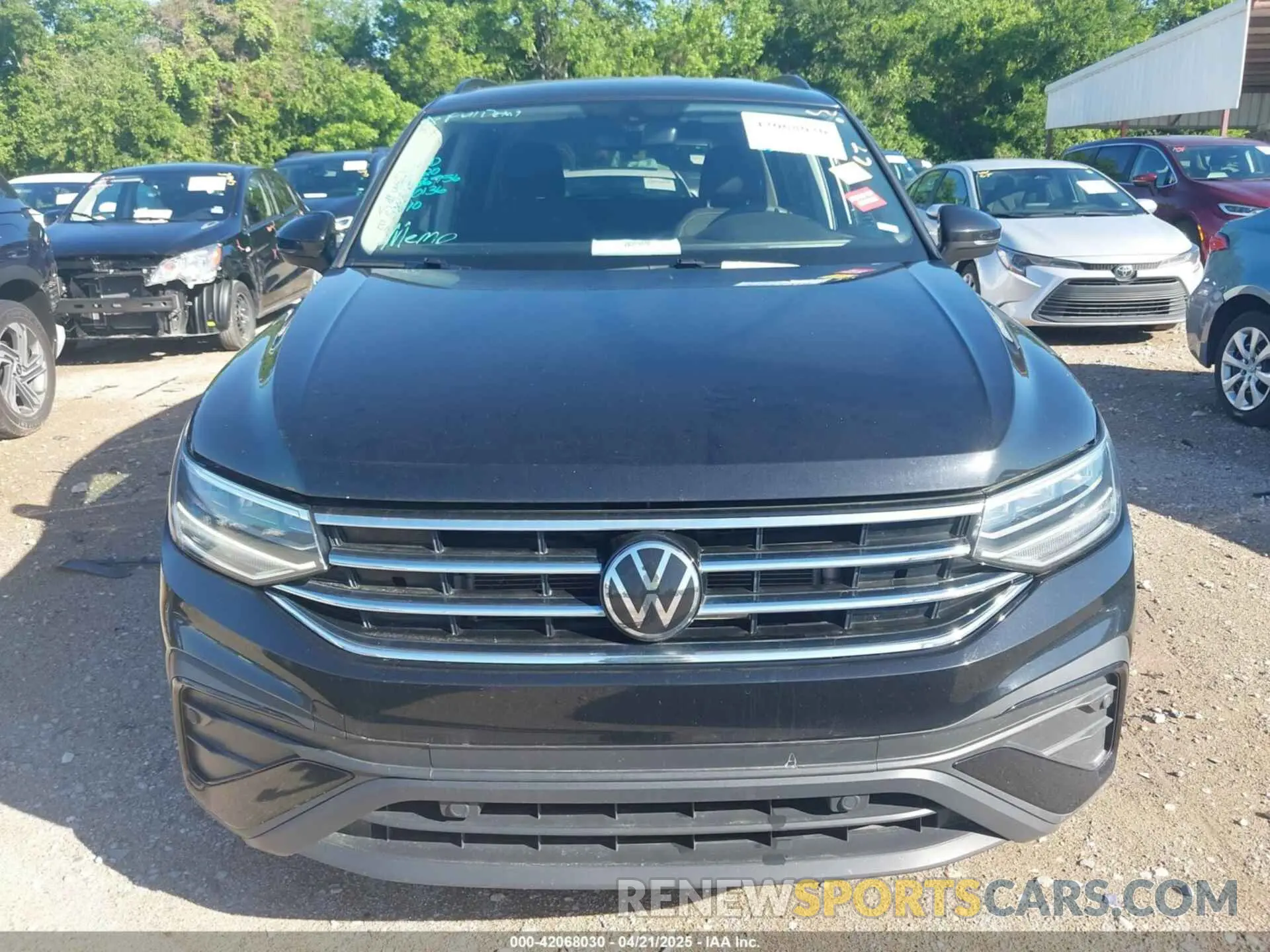 12 Photograph of a damaged car 3VVRB7AX0PM120136 VOLKSWAGEN TIGUAN 2023