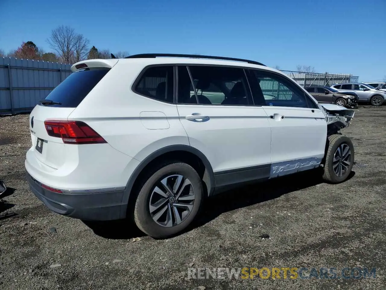3 Photograph of a damaged car 3VVRB7AX2PM119666 VOLKSWAGEN TIGUAN 2023