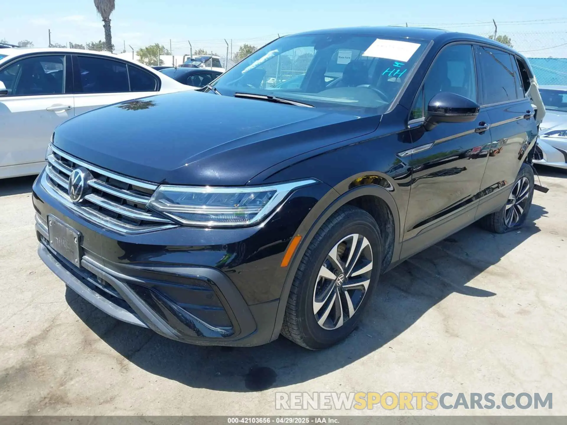 2 Photograph of a damaged car 3VVRB7AX3PM064709 VOLKSWAGEN TIGUAN 2023