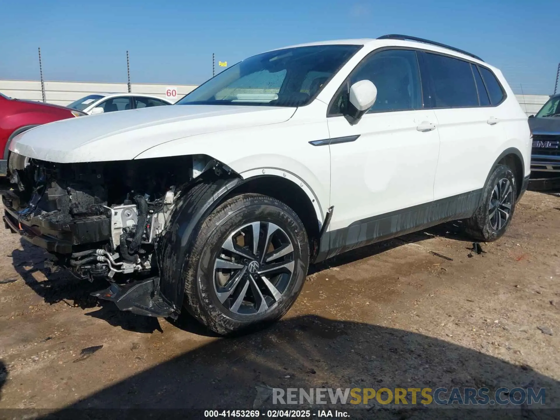 2 Photograph of a damaged car 3VVRB7AX7PM076426 VOLKSWAGEN TIGUAN 2023