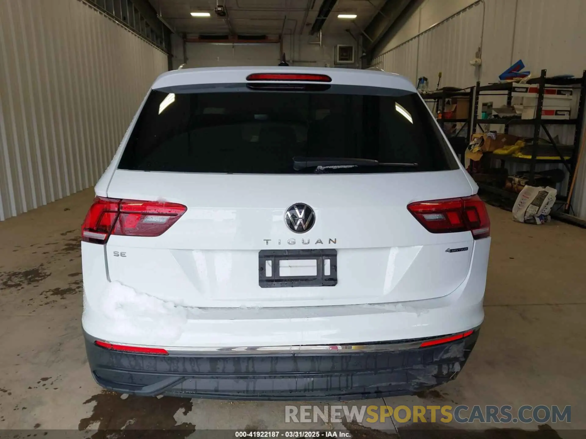 15 Photograph of a damaged car 3VV2B7AX0RM035320 VOLKSWAGEN TIGUAN 2024