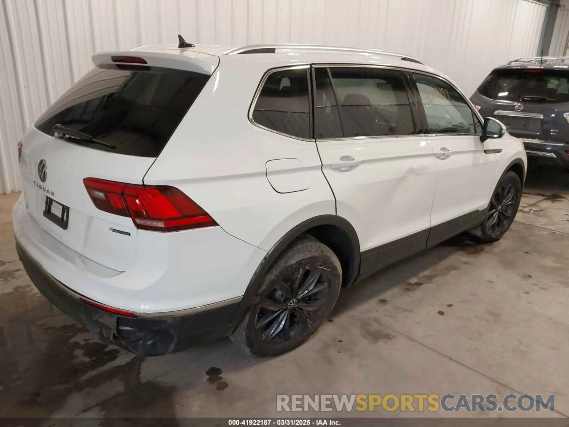 4 Photograph of a damaged car 3VV2B7AX0RM035320 VOLKSWAGEN TIGUAN 2024