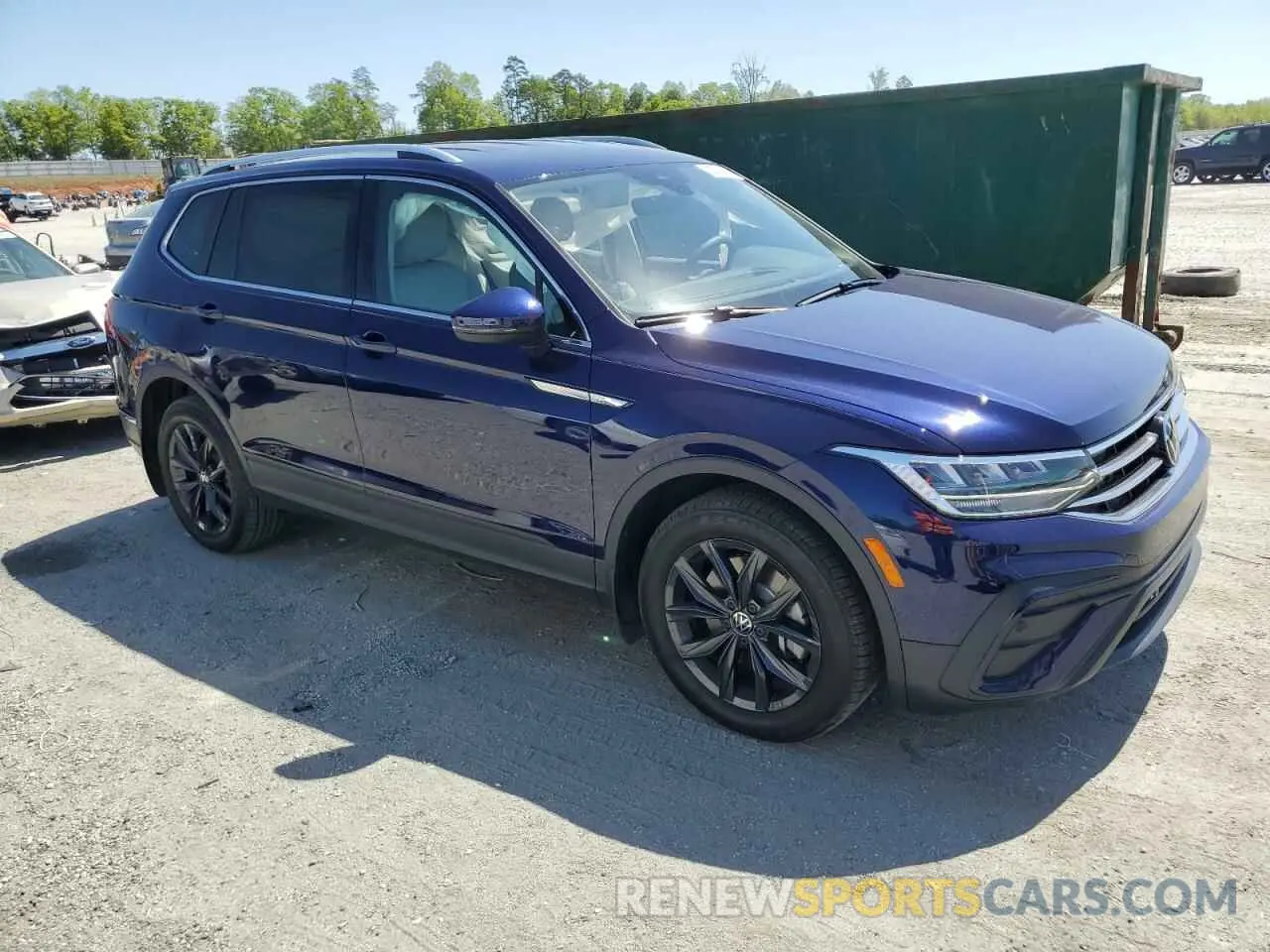 4 Photograph of a damaged car 3VV2B7AX1RM108386 VOLKSWAGEN TIGUAN 2024