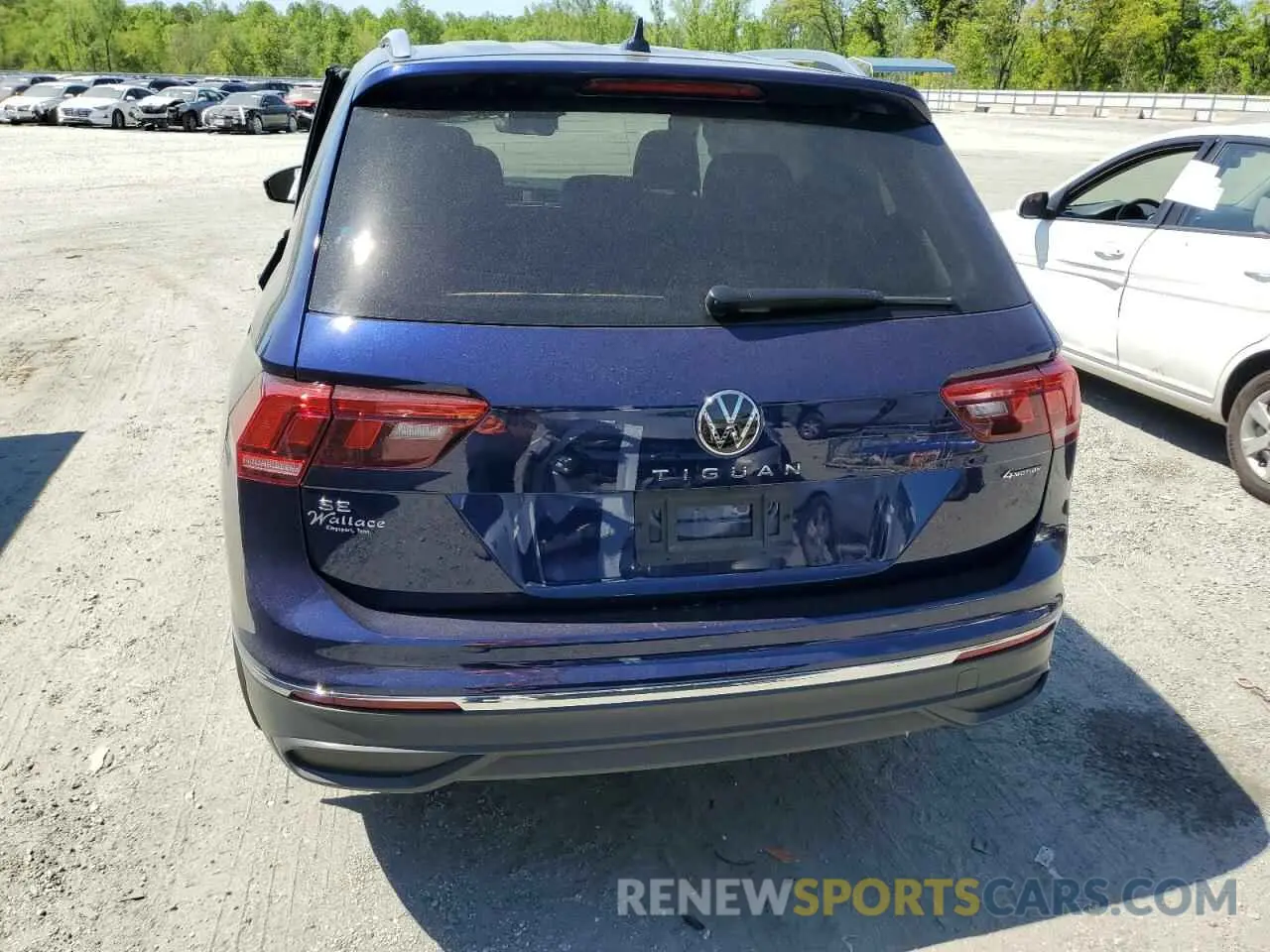 6 Photograph of a damaged car 3VV2B7AX1RM108386 VOLKSWAGEN TIGUAN 2024