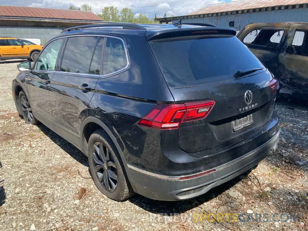 2 Photograph of a damaged car 3VV2B7AX5RM125661 VOLKSWAGEN TIGUAN 2024