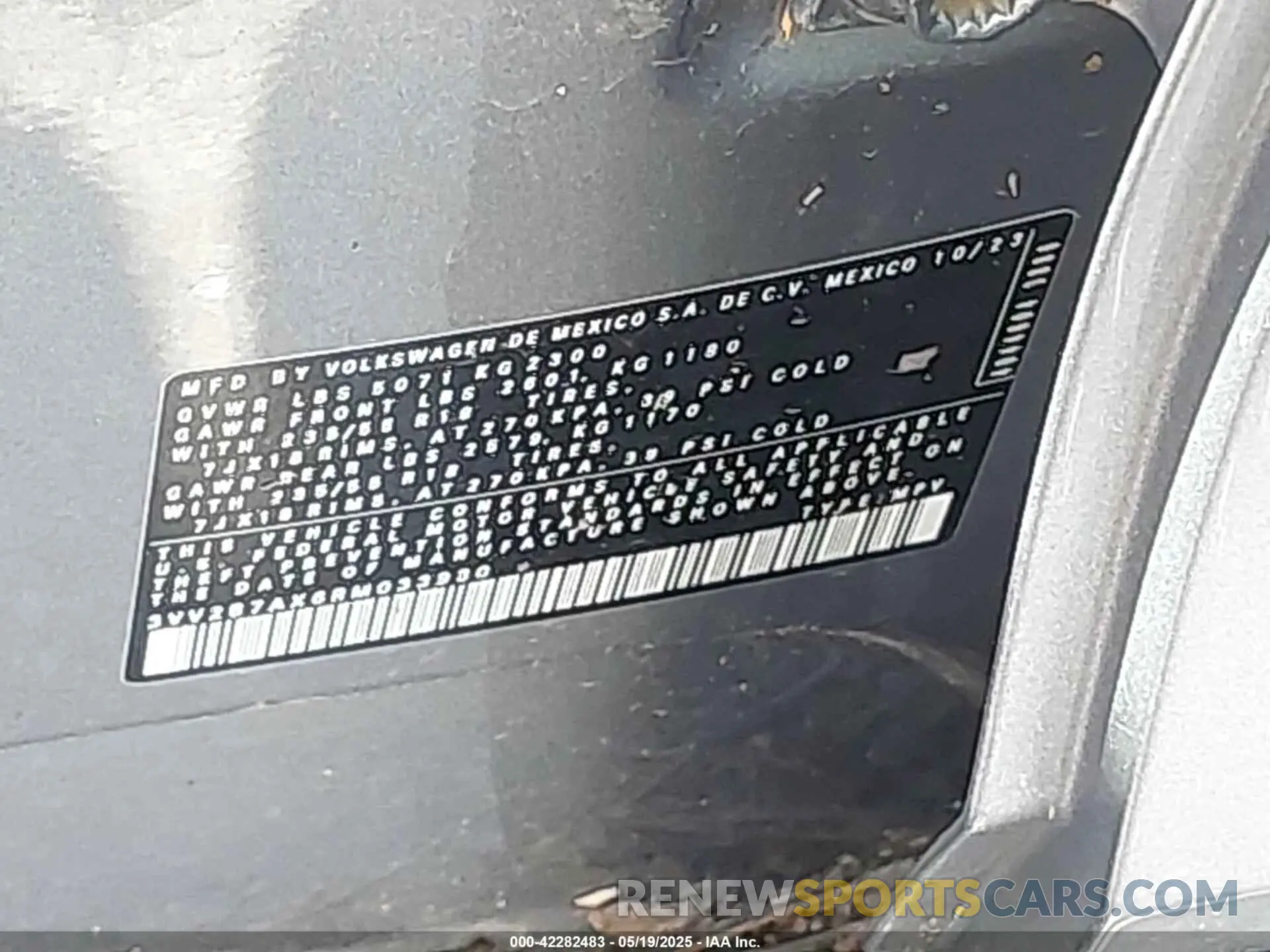 9 Photograph of a damaged car 3VV2B7AX6RM033930 VOLKSWAGEN TIGUAN 2024