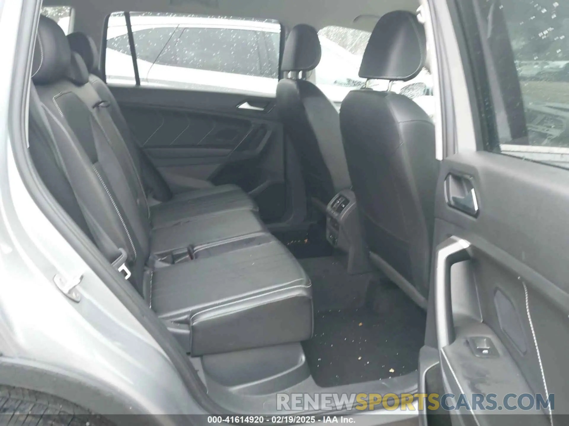 8 Photograph of a damaged car 3VV2B7AX6RM108965 VOLKSWAGEN TIGUAN 2024