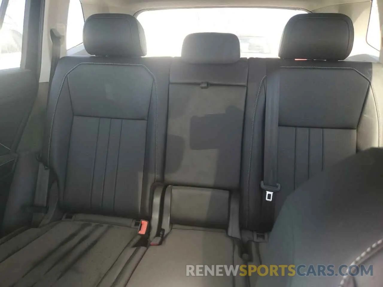 10 Photograph of a damaged car 3VV2B7AX8RM122320 VOLKSWAGEN TIGUAN 2024