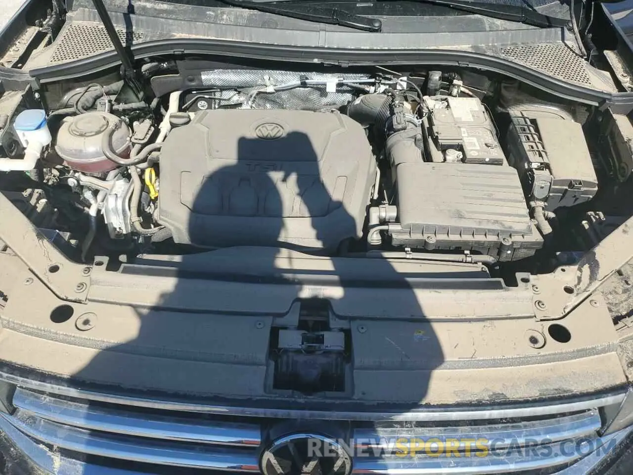 12 Photograph of a damaged car 3VV2B7AX8RM122320 VOLKSWAGEN TIGUAN 2024