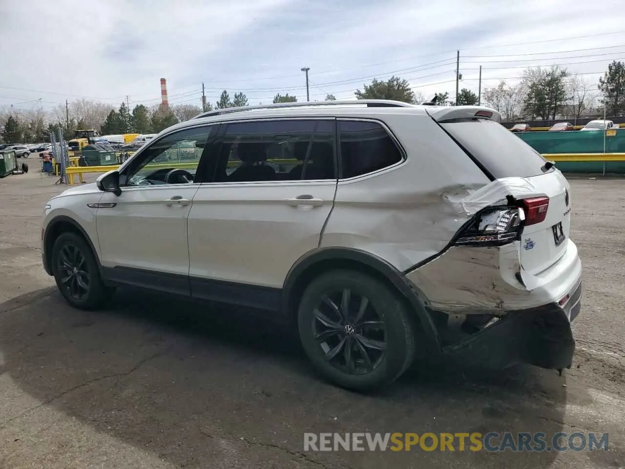 2 Photograph of a damaged car 3VV2B7AXXRM047037 VOLKSWAGEN TIGUAN 2024