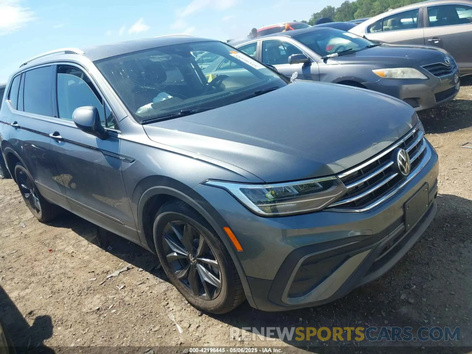 1 Photograph of a damaged car 3VV3B7AX0RM049089 VOLKSWAGEN TIGUAN 2024