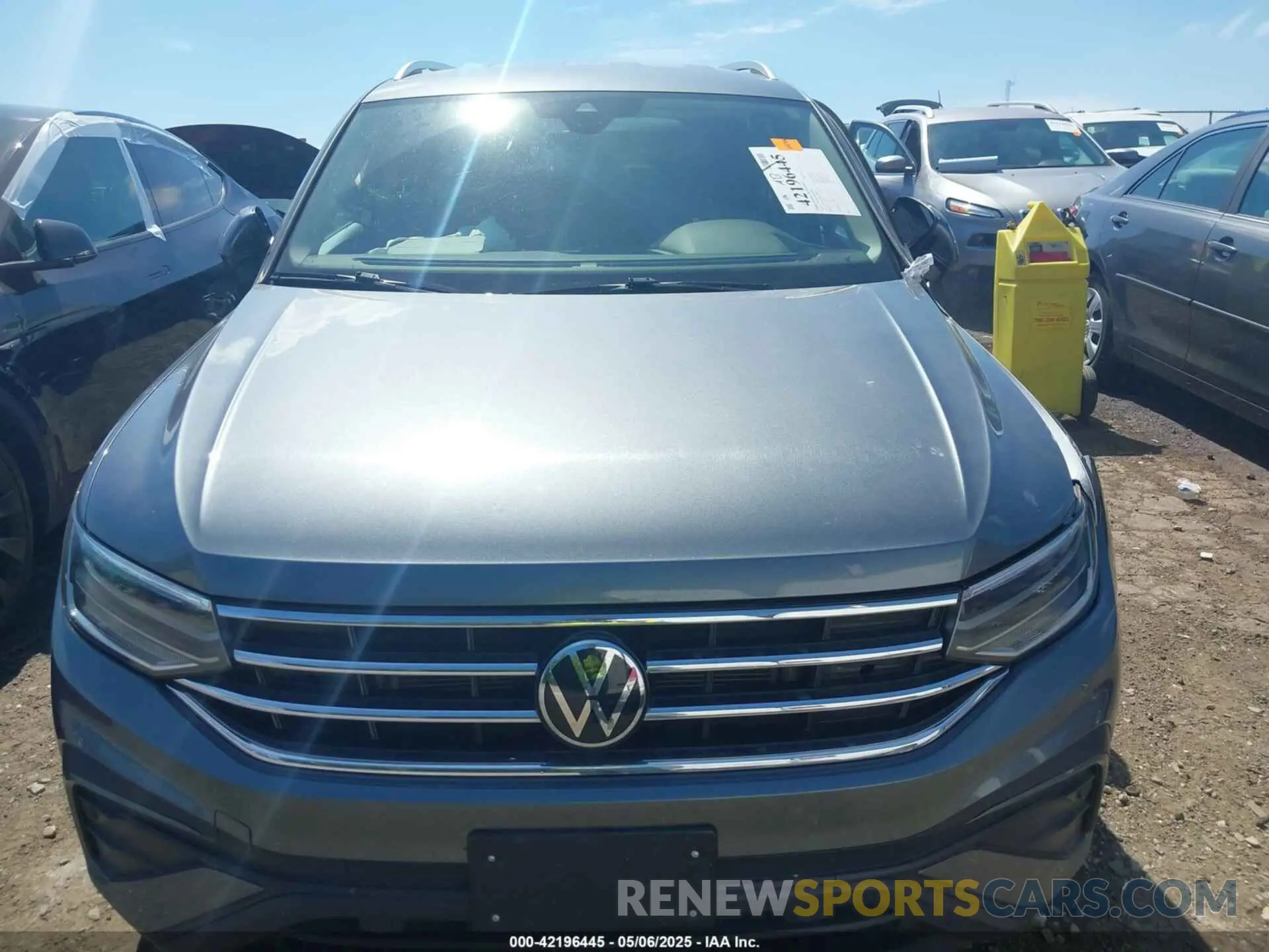 11 Photograph of a damaged car 3VV3B7AX0RM049089 VOLKSWAGEN TIGUAN 2024