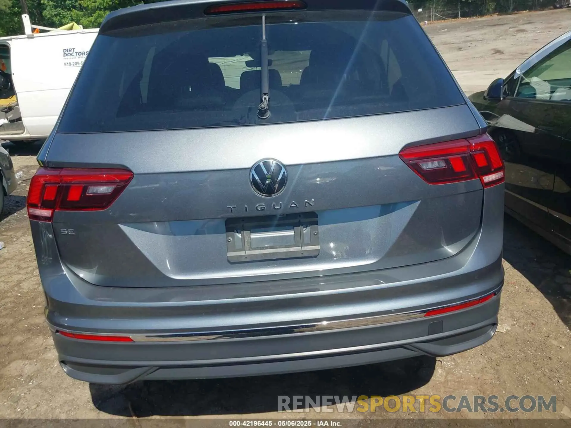 15 Photograph of a damaged car 3VV3B7AX0RM049089 VOLKSWAGEN TIGUAN 2024