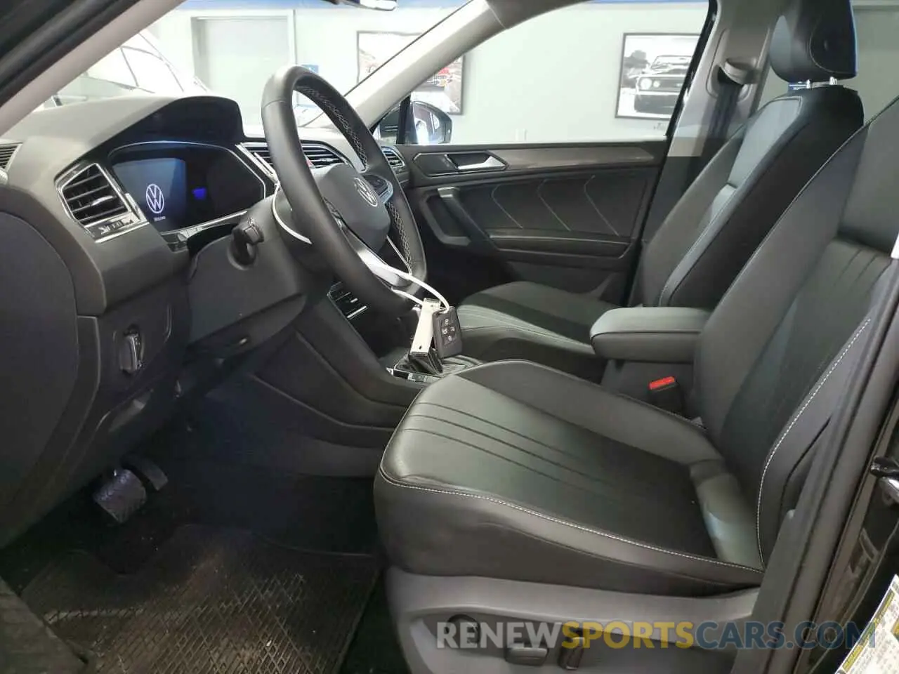 7 Photograph of a damaged car 3VV3B7AX2RM069974 VOLKSWAGEN TIGUAN 2024