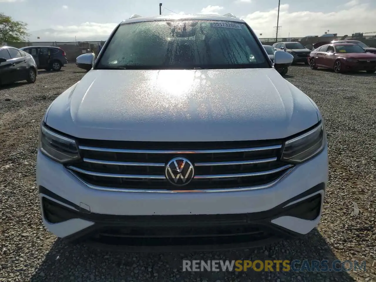 5 Photograph of a damaged car 3VV3B7AX3RM002039 VOLKSWAGEN TIGUAN 2024
