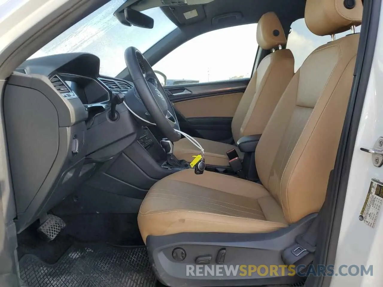 7 Photograph of a damaged car 3VV3B7AX3RM002039 VOLKSWAGEN TIGUAN 2024