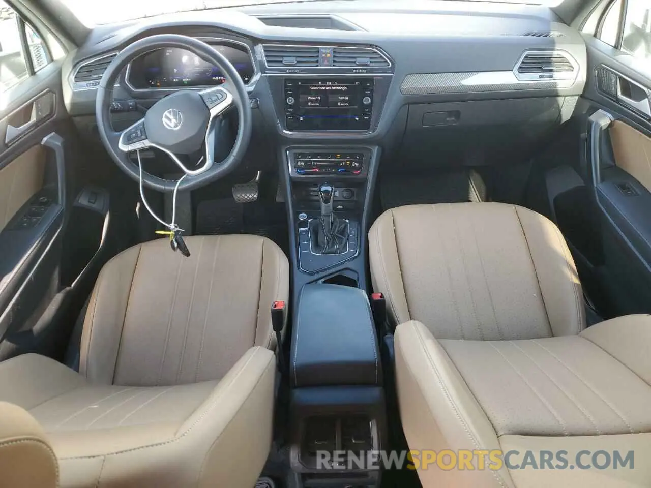 8 Photograph of a damaged car 3VV3B7AX3RM002039 VOLKSWAGEN TIGUAN 2024