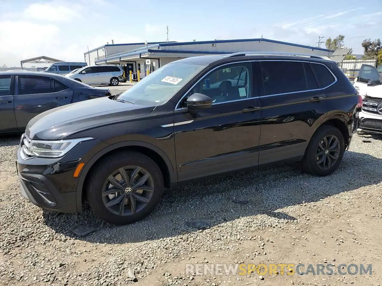 1 Photograph of a damaged car 3VV3B7AX4RM141404 VOLKSWAGEN TIGUAN 2024