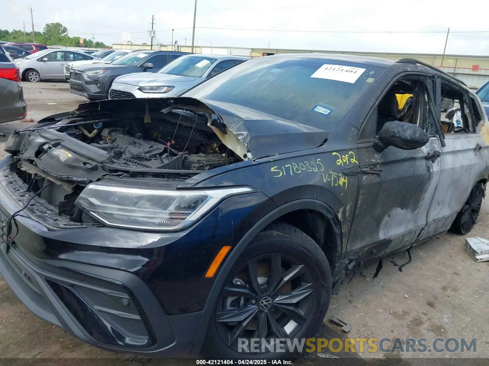 6 Photograph of a damaged car 3VV3B7AX5RM067524 VOLKSWAGEN TIGUAN 2024