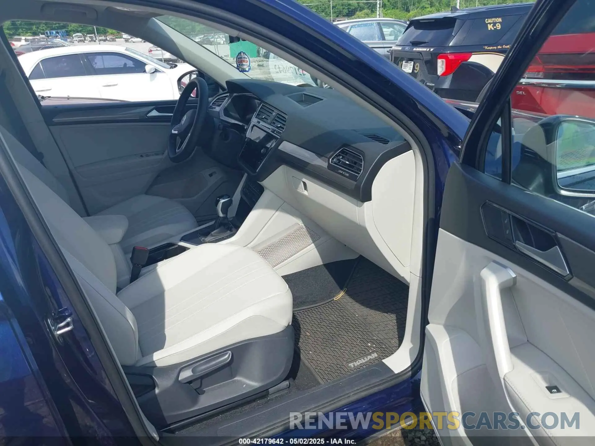5 Photograph of a damaged car 3VV3B7AX5RM122618 VOLKSWAGEN TIGUAN 2024