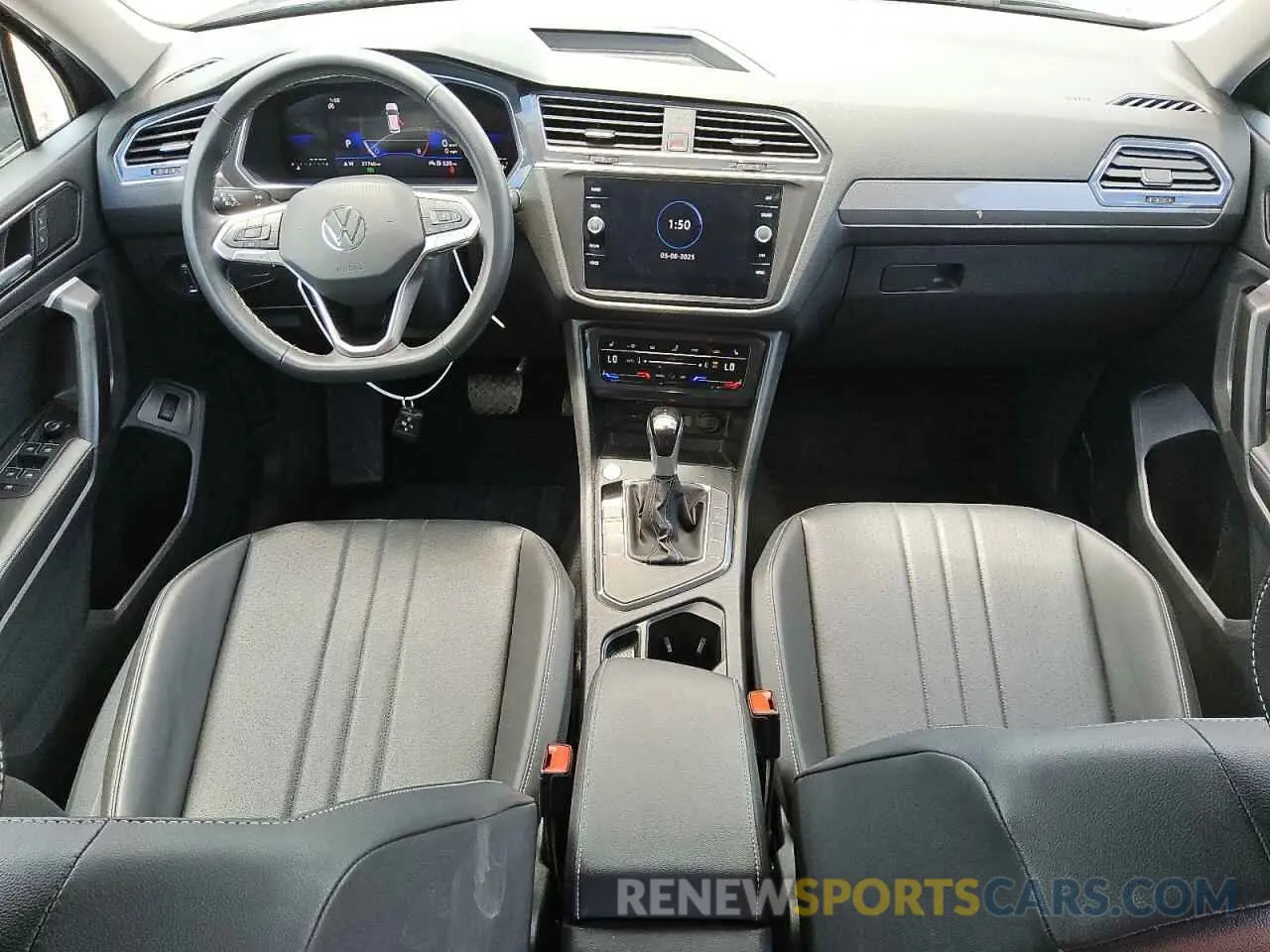 8 Photograph of a damaged car 3VV3B7AX6RM041420 VOLKSWAGEN TIGUAN 2024