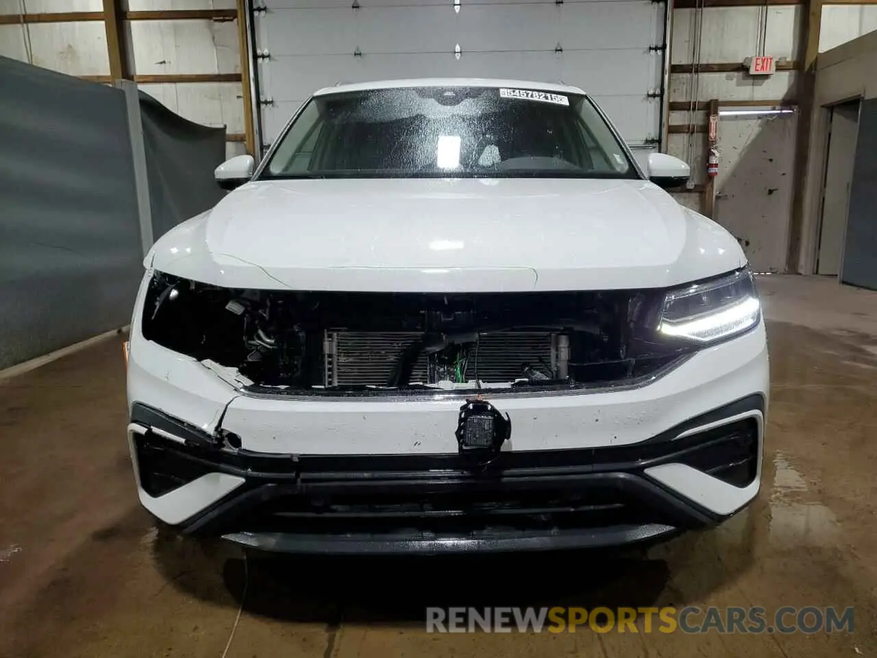 5 Photograph of a damaged car 3VV3B7AX8RM030032 VOLKSWAGEN TIGUAN 2024