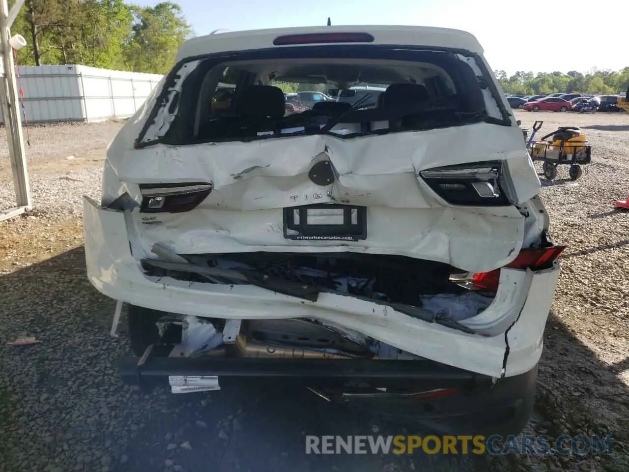 6 Photograph of a damaged car 3VV3B7AX9RM030556 VOLKSWAGEN TIGUAN 2024