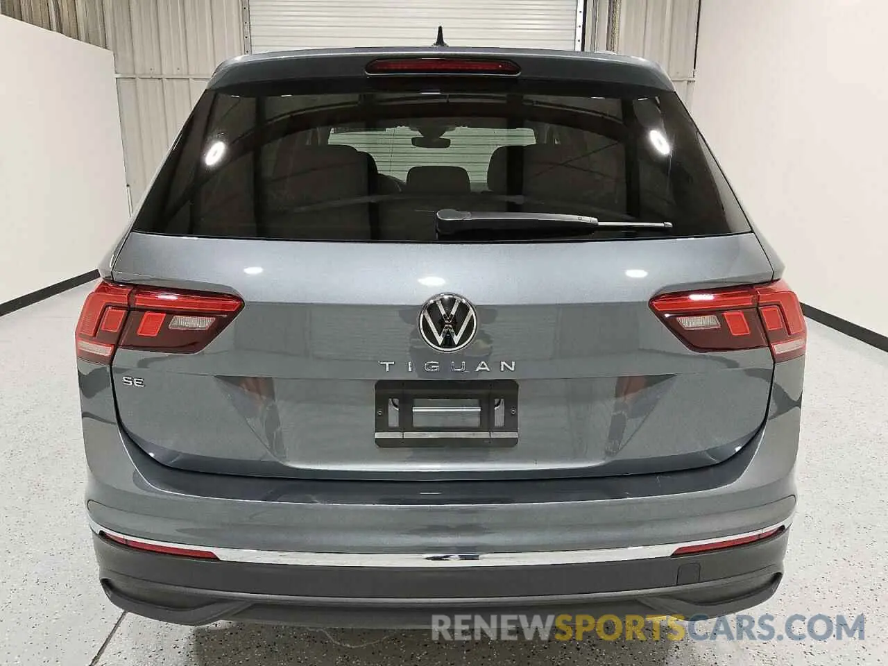 6 Photograph of a damaged car 3VV3B7AX9RM043274 VOLKSWAGEN TIGUAN 2024