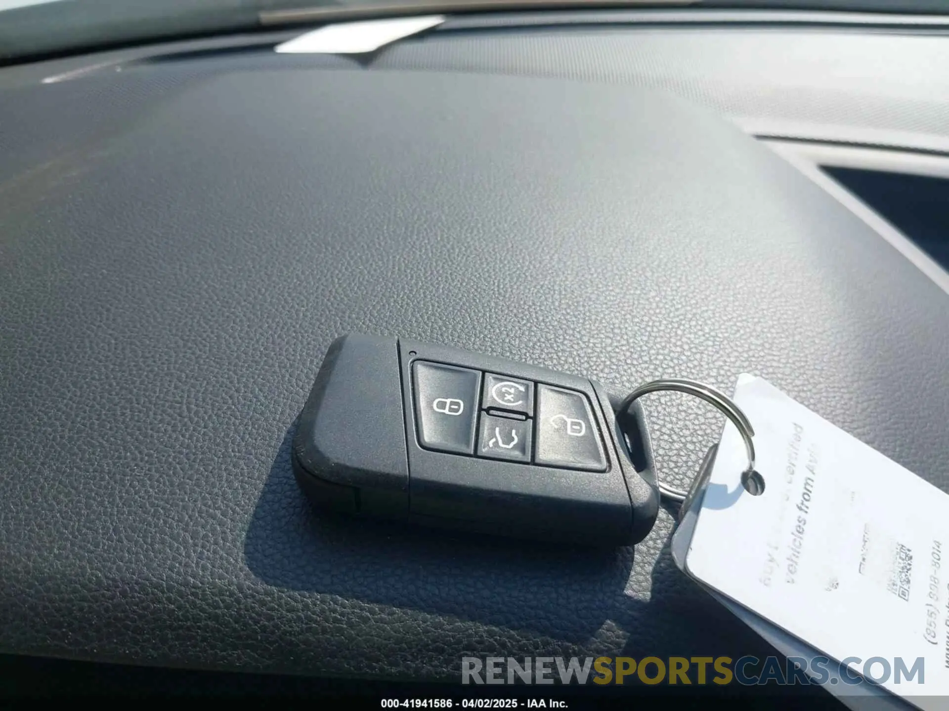 11 Photograph of a damaged car 3VV3B7AX9RM098307 VOLKSWAGEN TIGUAN 2024