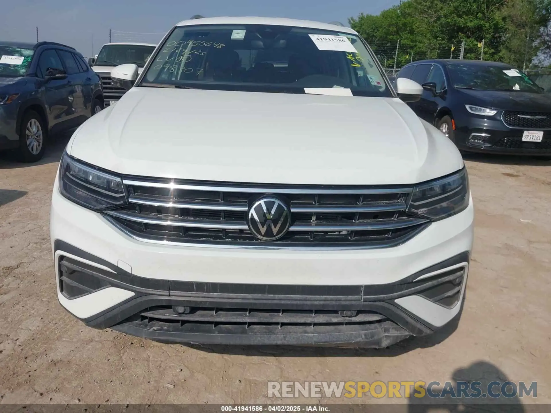 6 Photograph of a damaged car 3VV3B7AX9RM098307 VOLKSWAGEN TIGUAN 2024