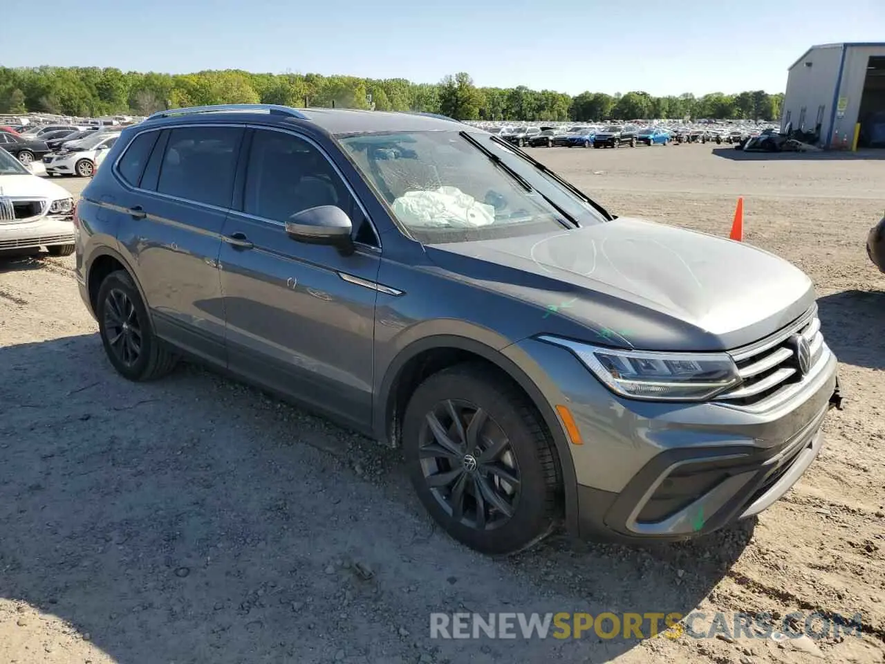 4 Photograph of a damaged car 3VV3B7AXXRM069012 VOLKSWAGEN TIGUAN 2024