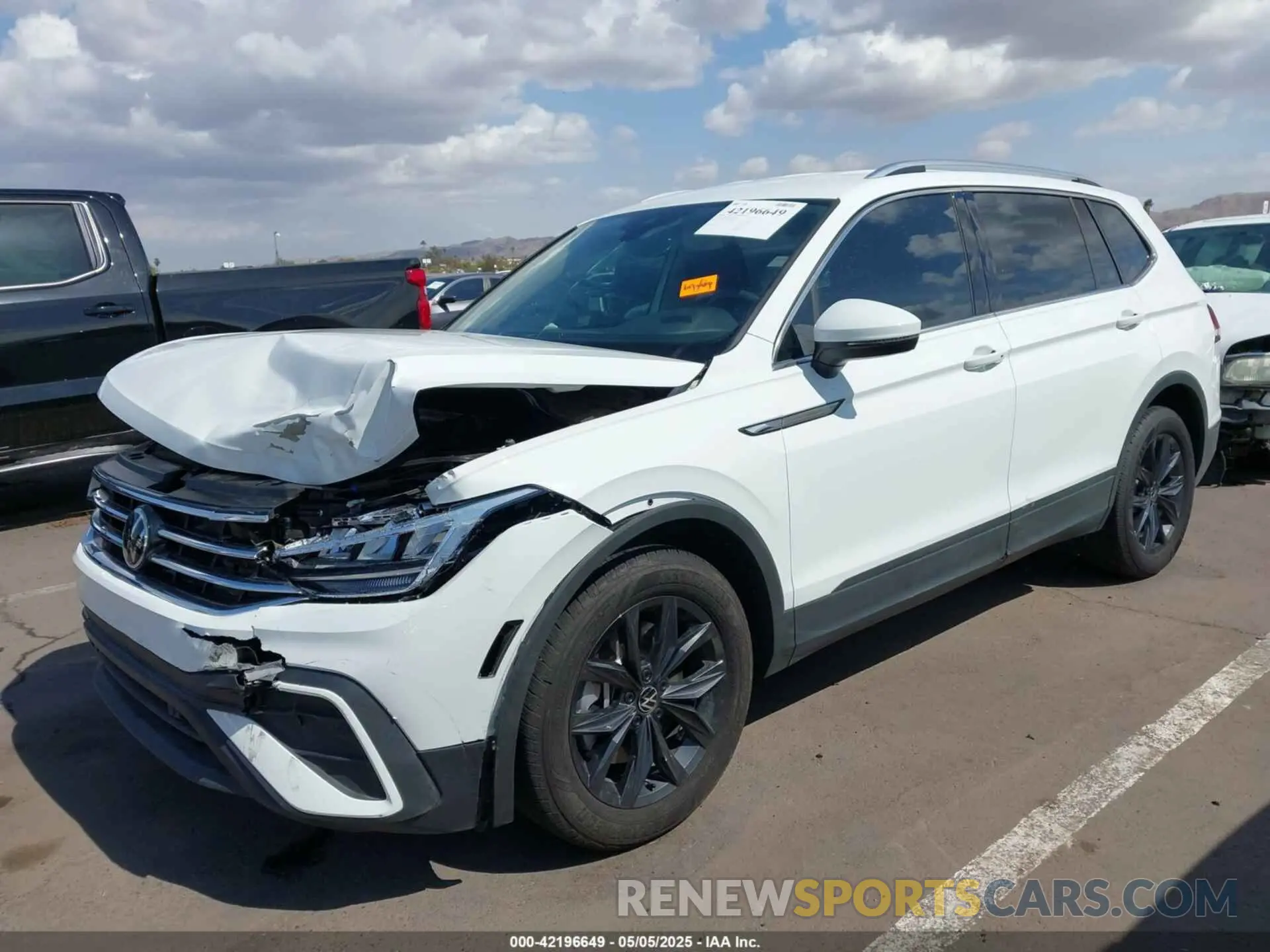2 Photograph of a damaged car 3VV3B7AXXRM101084 VOLKSWAGEN TIGUAN 2024