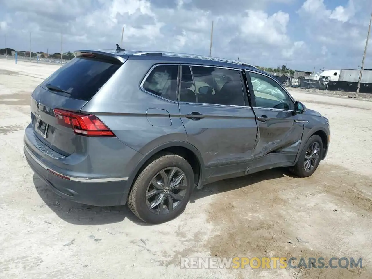 3 Photograph of a damaged car 3VV3B7AXXRM147790 VOLKSWAGEN TIGUAN 2024