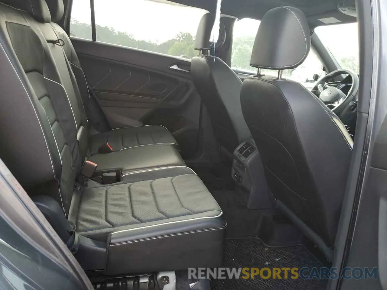 11 Photograph of a damaged car 3VV4B7AX4RM079457 VOLKSWAGEN TIGUAN 2024