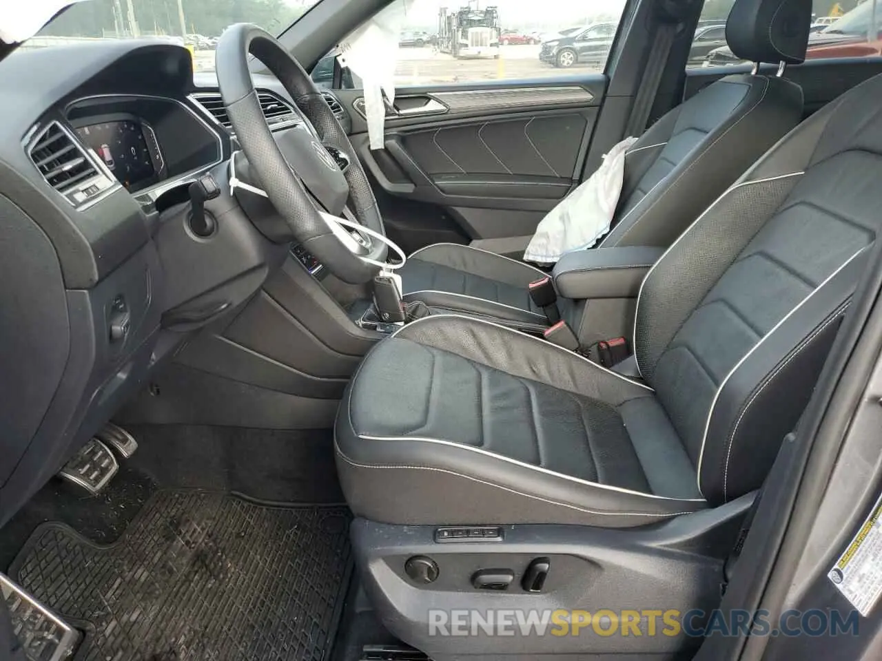 7 Photograph of a damaged car 3VV4B7AX4RM079457 VOLKSWAGEN TIGUAN 2024