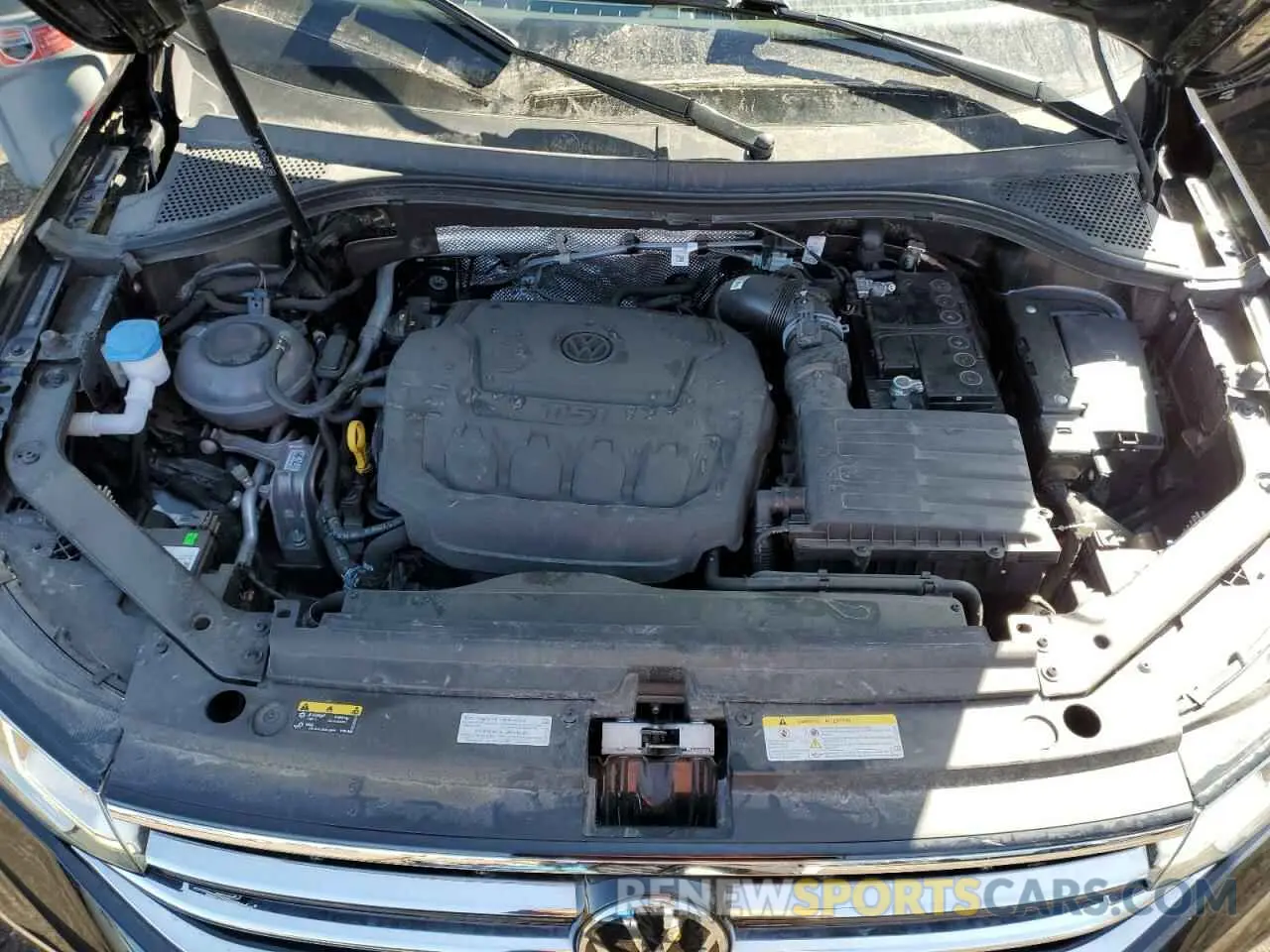 12 Photograph of a damaged car 3VV4B7AX5RM118962 VOLKSWAGEN TIGUAN 2024