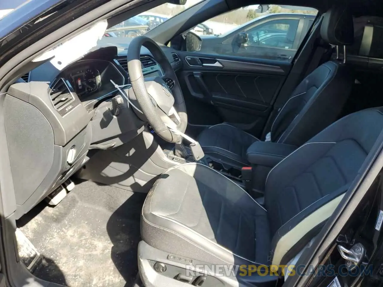 7 Photograph of a damaged car 3VV4B7AX5RM118962 VOLKSWAGEN TIGUAN 2024