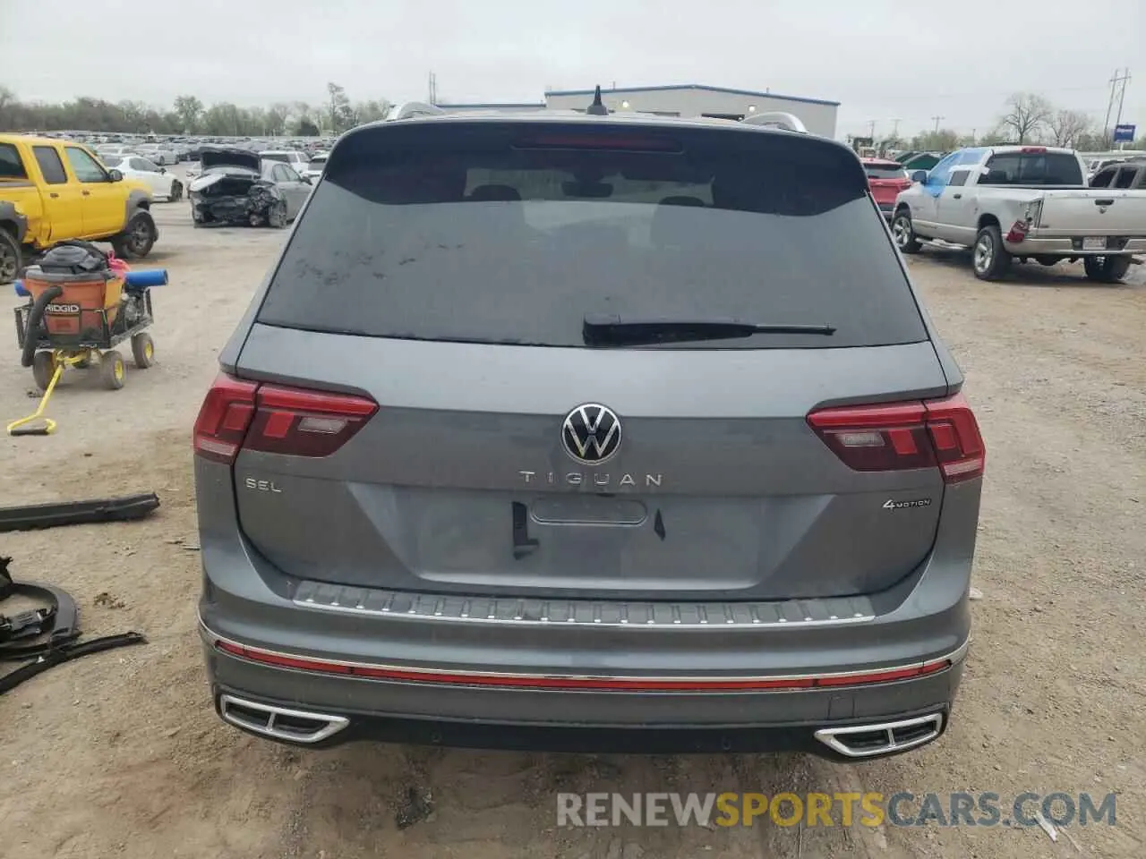 6 Photograph of a damaged car 3VV4B7AX7RM158394 VOLKSWAGEN TIGUAN 2024