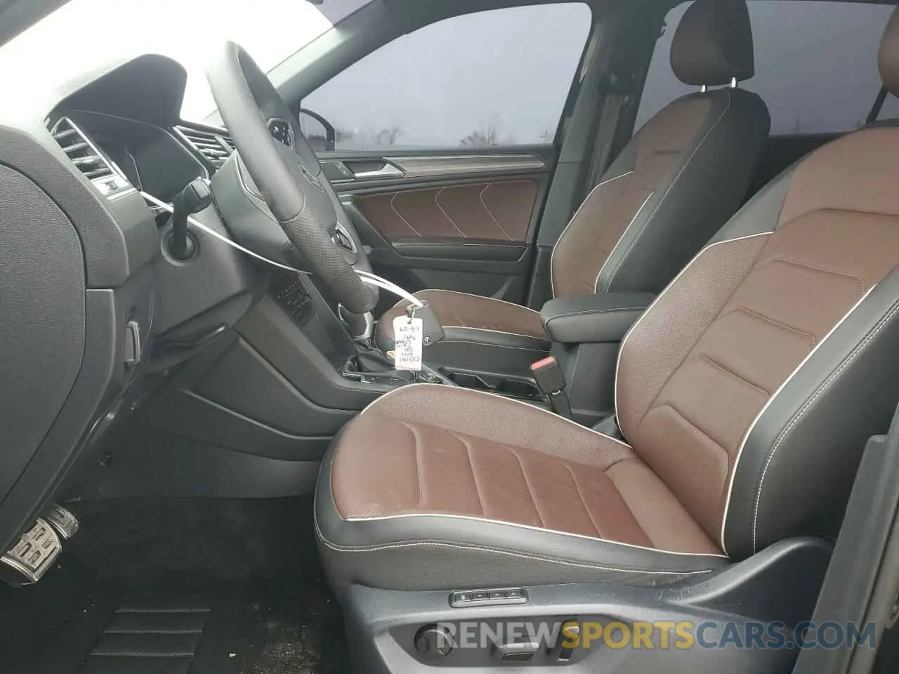 7 Photograph of a damaged car 3VV4B7AX8RM037891 VOLKSWAGEN TIGUAN 2024