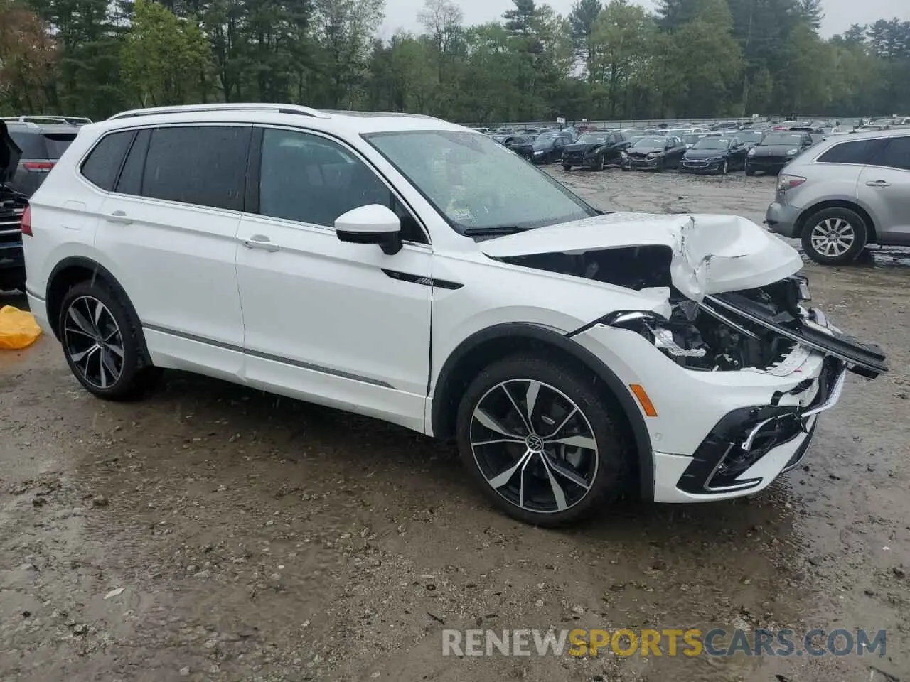 4 Photograph of a damaged car 3VV4B7AXXRM177585 VOLKSWAGEN TIGUAN 2024