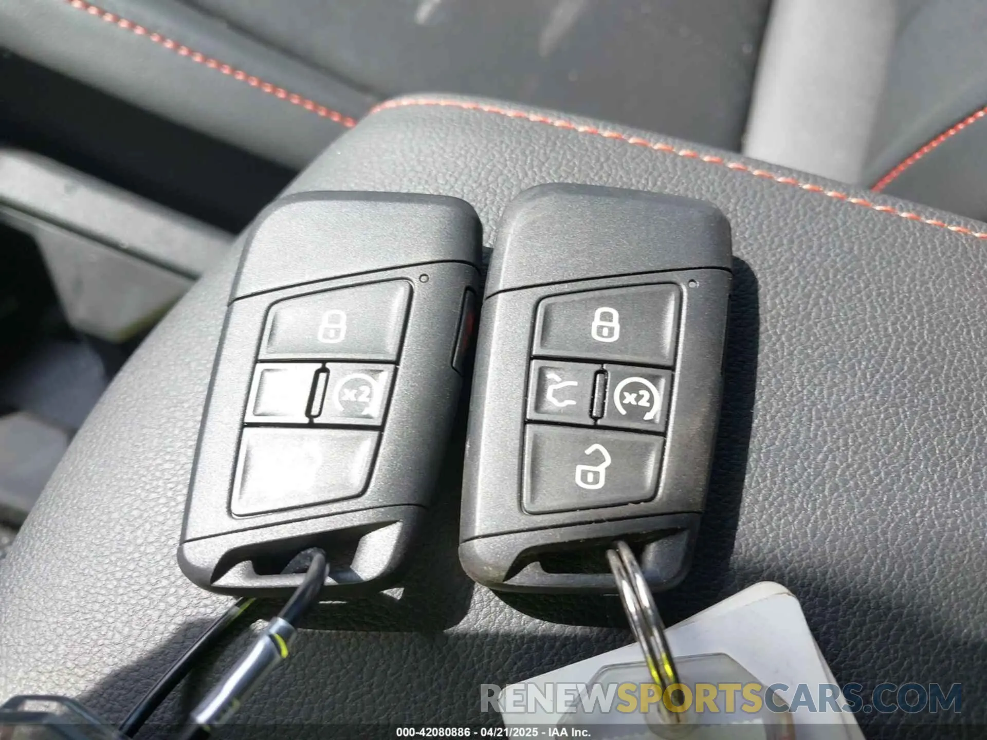 11 Photograph of a damaged car 3VV6B7AX1RM215178 VOLKSWAGEN TIGUAN 2024