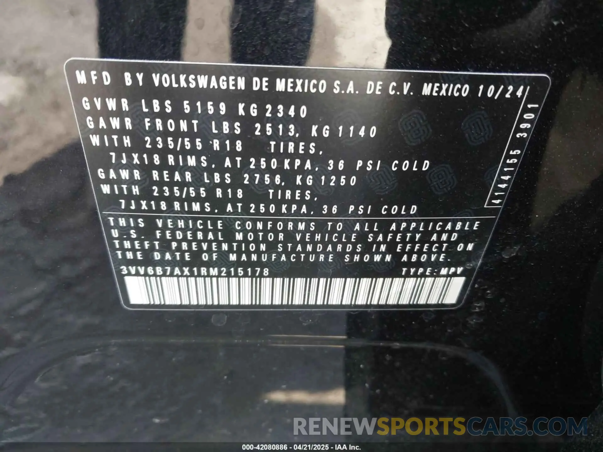 9 Photograph of a damaged car 3VV6B7AX1RM215178 VOLKSWAGEN TIGUAN 2024