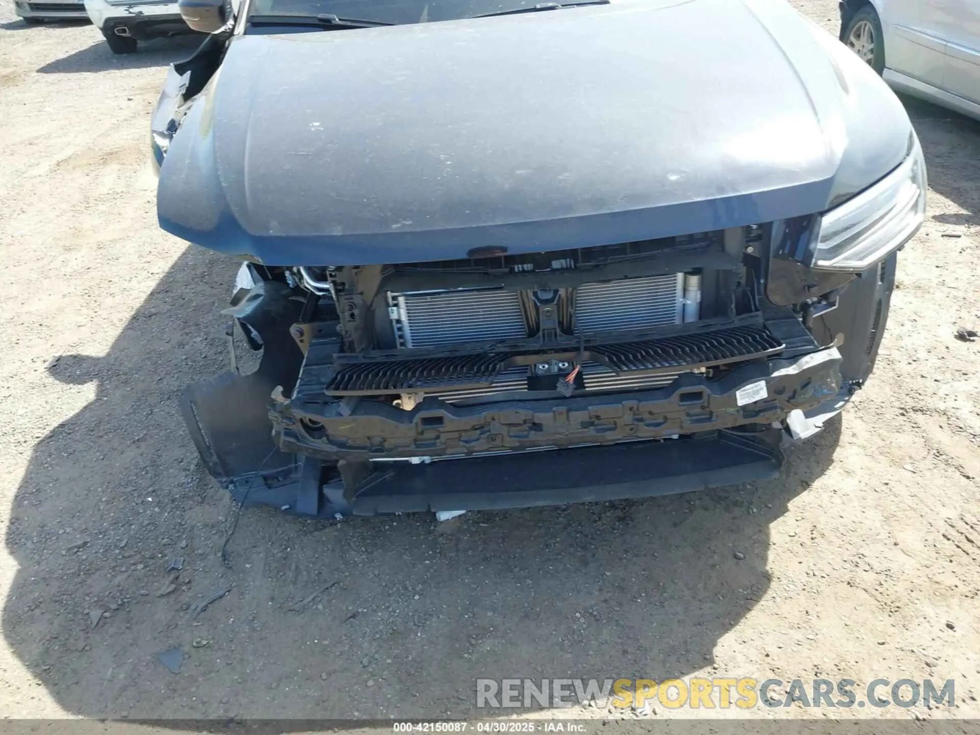 18 Photograph of a damaged car 3VV8B7AX0RM233518 VOLKSWAGEN TIGUAN 2024