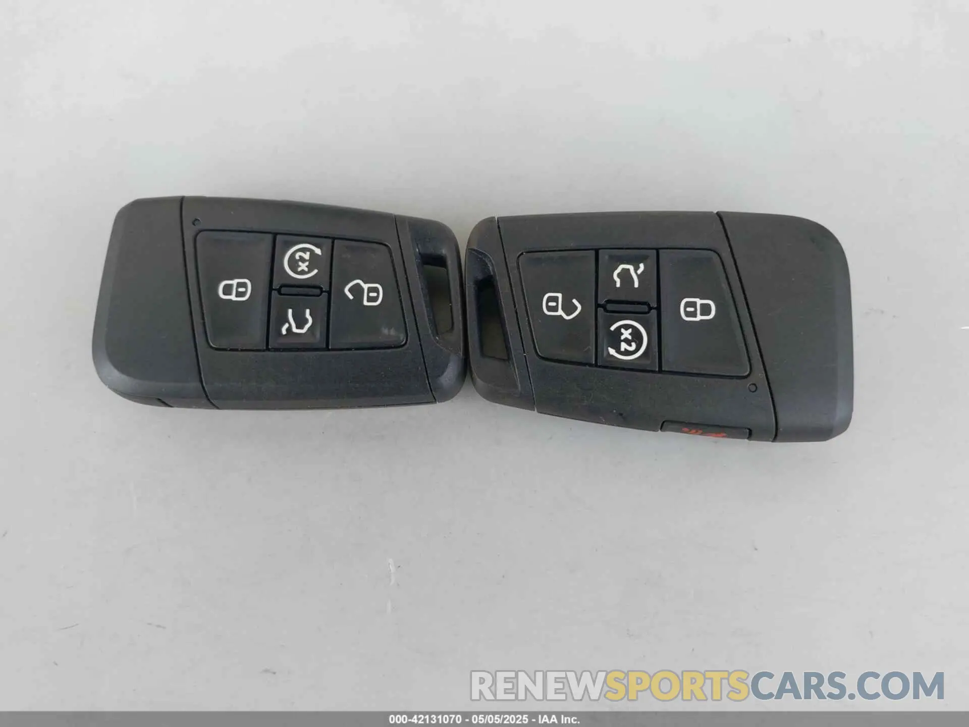 11 Photograph of a damaged car 3VV8B7AX1RM181025 VOLKSWAGEN TIGUAN 2024