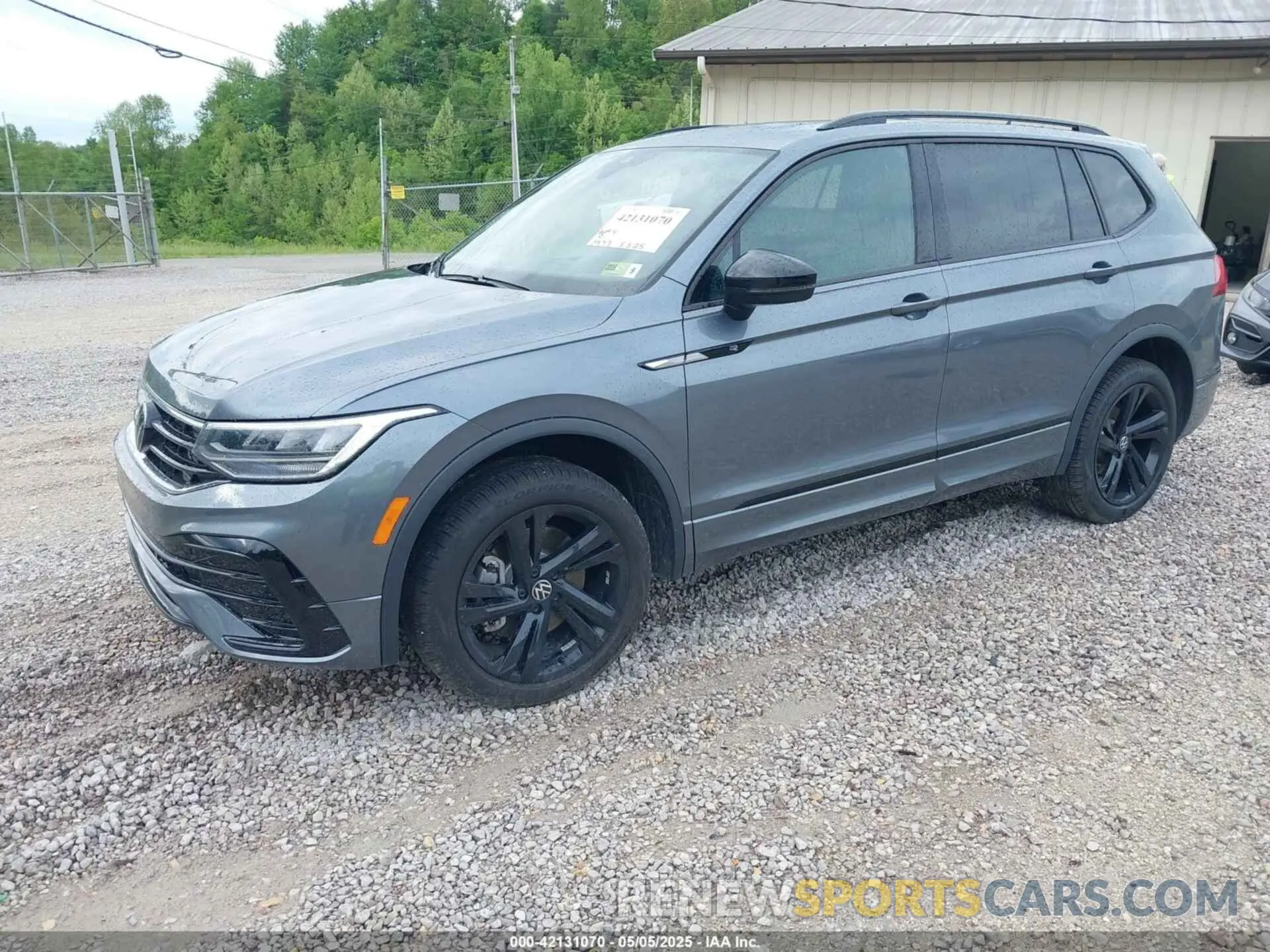 2 Photograph of a damaged car 3VV8B7AX1RM181025 VOLKSWAGEN TIGUAN 2024