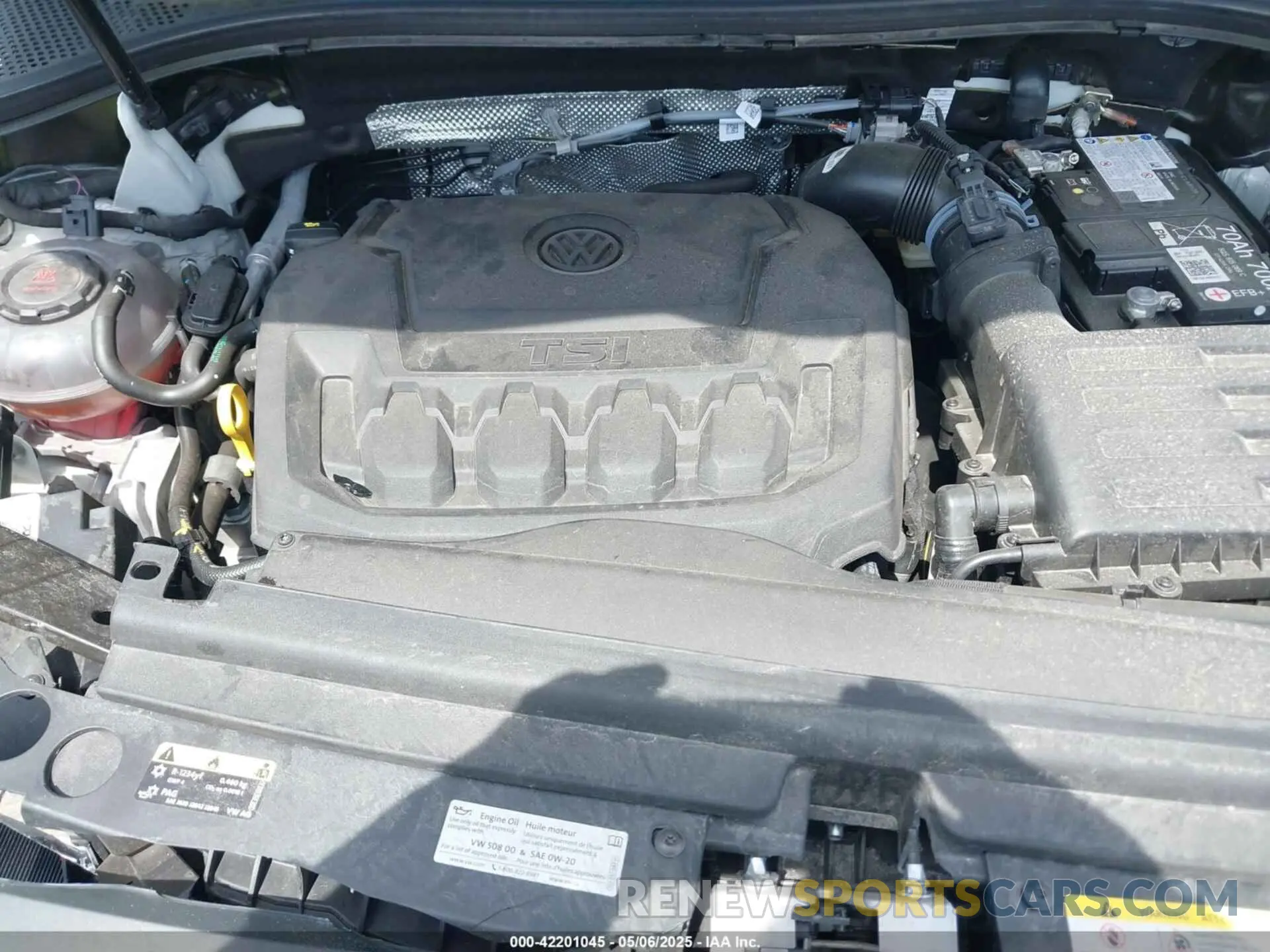 10 Photograph of a damaged car 3VV8B7AX2RM060780 VOLKSWAGEN TIGUAN 2024