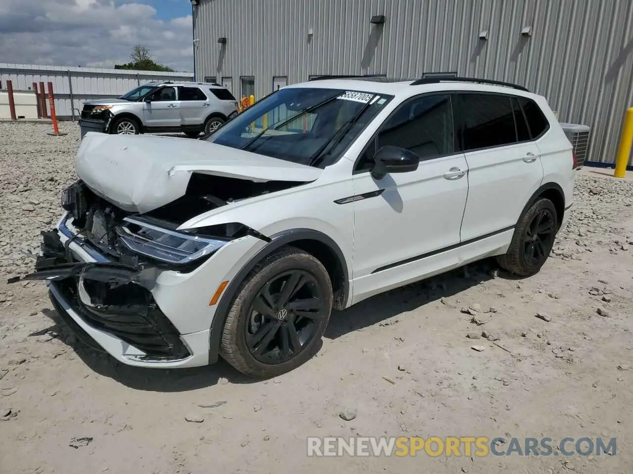 1 Photograph of a damaged car 3VV8B7AX4RM017767 VOLKSWAGEN TIGUAN 2024