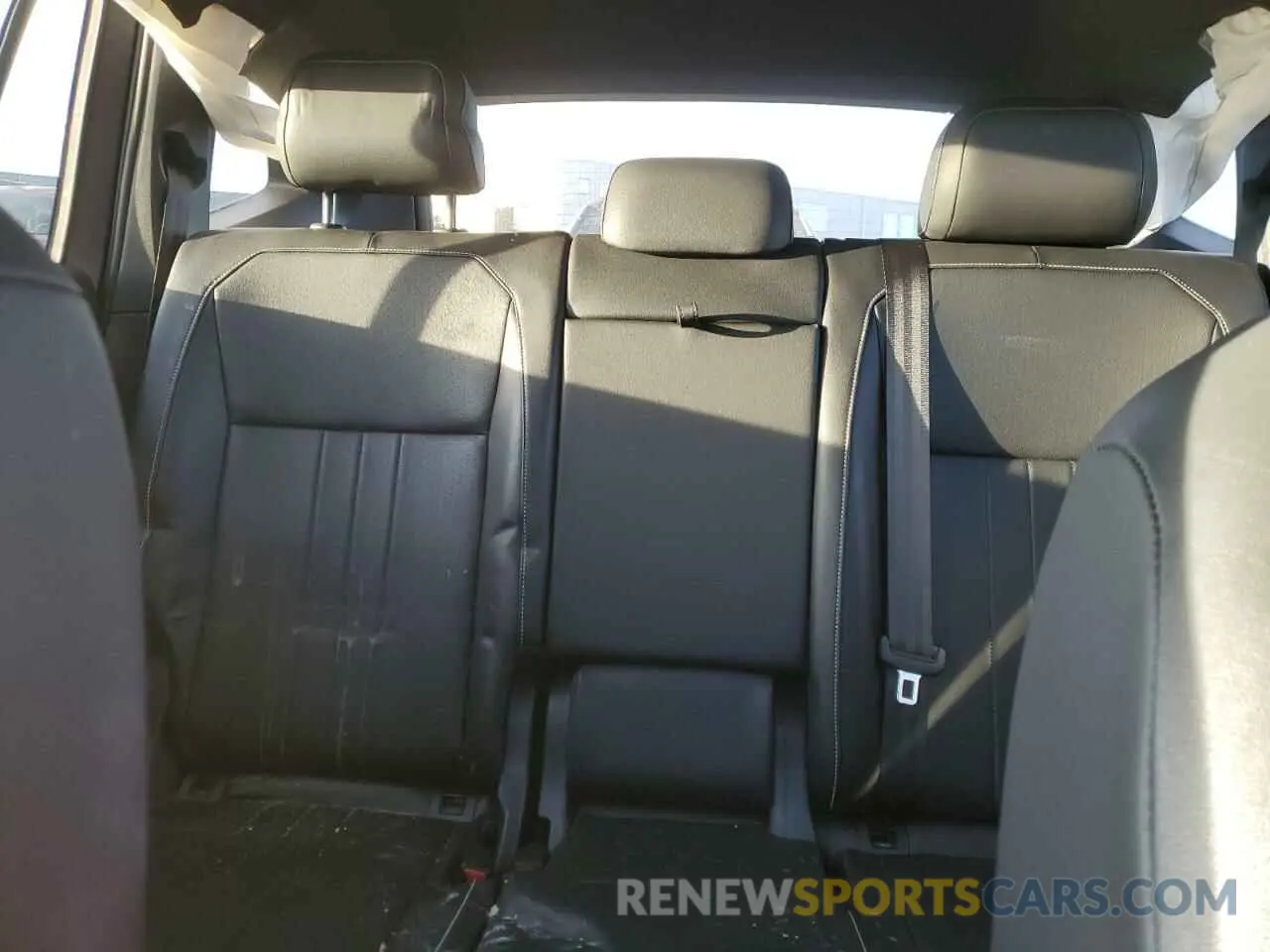 10 Photograph of a damaged car 3VV8B7AX4RM101894 VOLKSWAGEN TIGUAN 2024