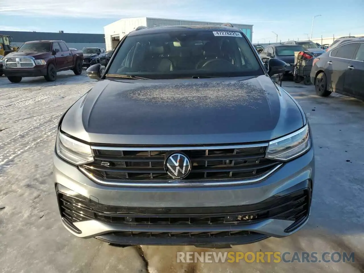 5 Photograph of a damaged car 3VV8B7AX4RM101894 VOLKSWAGEN TIGUAN 2024