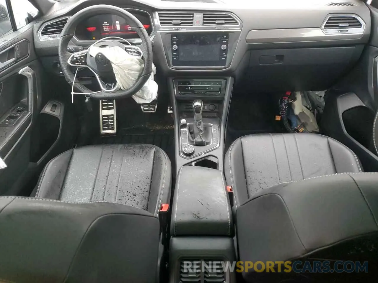 8 Photograph of a damaged car 3VV8B7AX5RM059395 VOLKSWAGEN TIGUAN 2024
